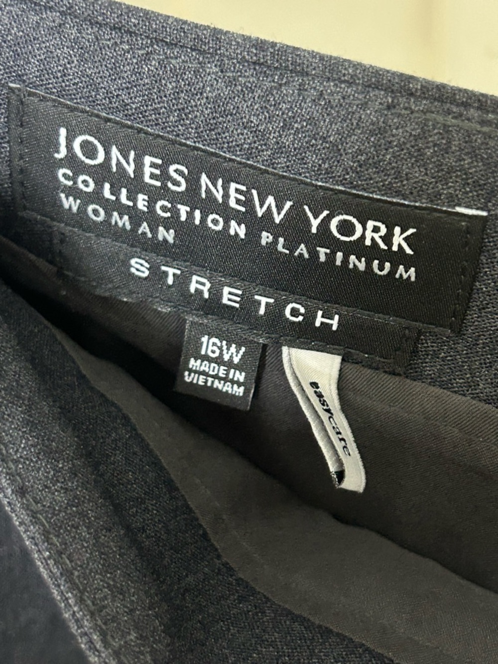Jones New York Women's Charcoal Gray Two-Button Skirt Suit - Picture 6 of 7